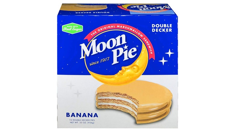 A box of Double Decker Banana Moon Pies