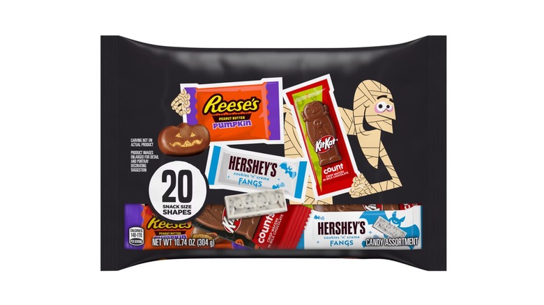 Product image of a Hershey's Halloween Candy Variety Bag on a white background.