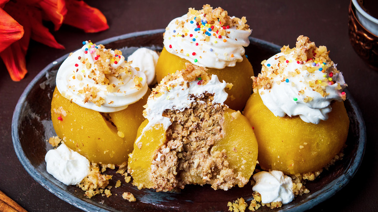 Bosnian tufahije apple walnut dessert