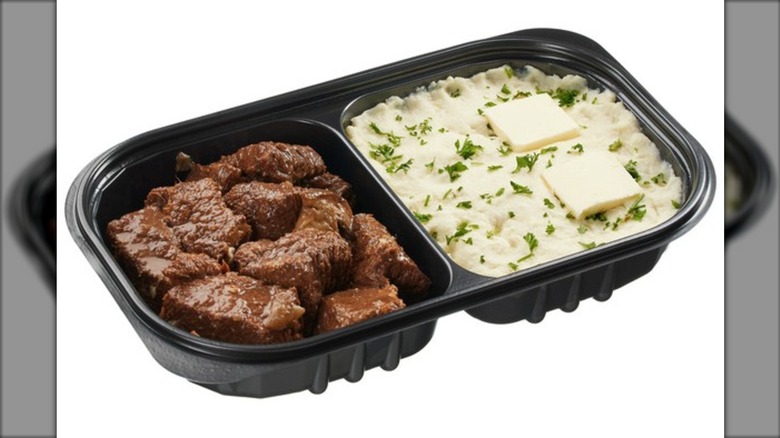 Kirkland Signature Braised Beef with Yukon Mashed Potatoes