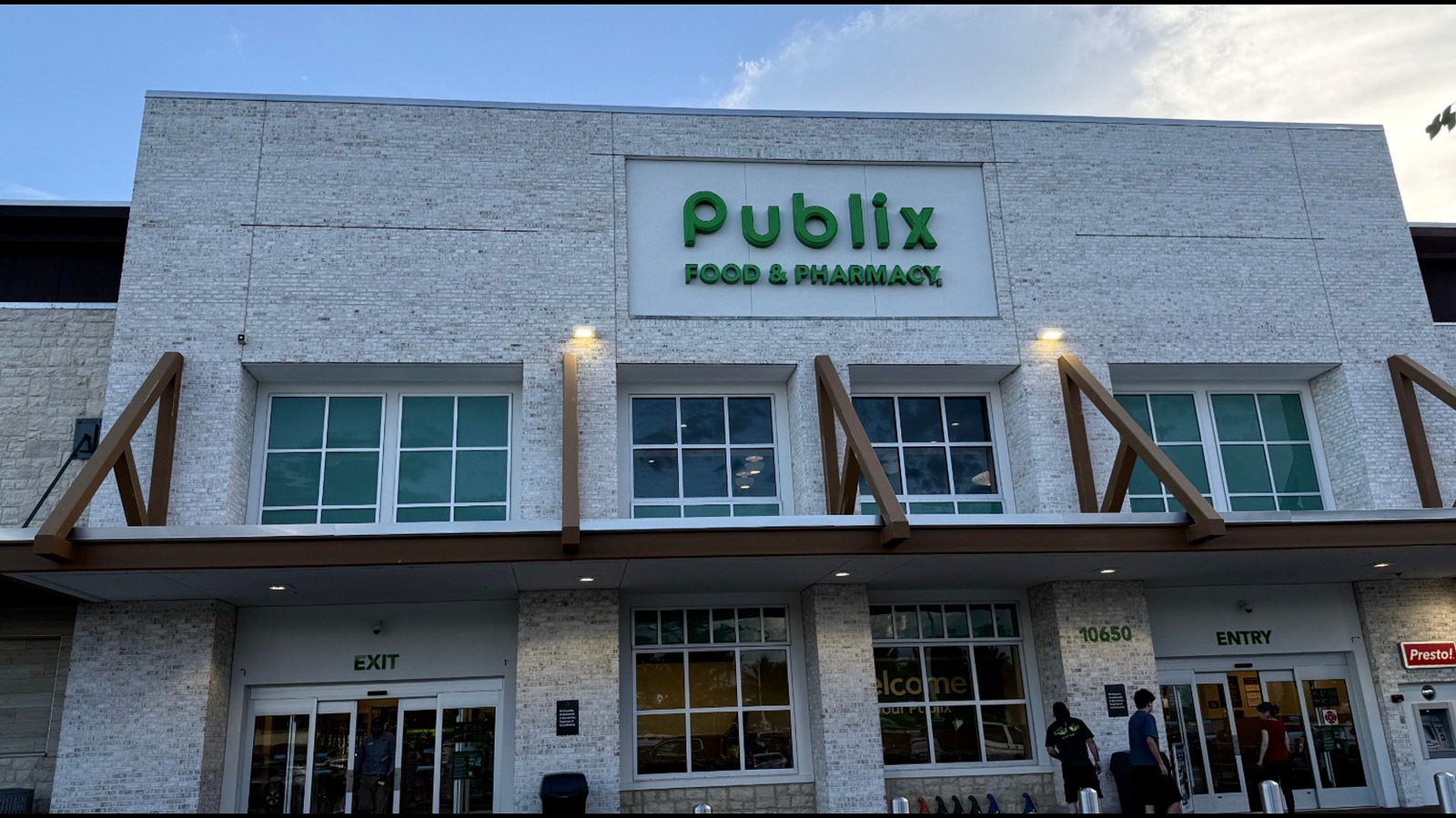 10 Publix Items First-Timers Must Not Skip