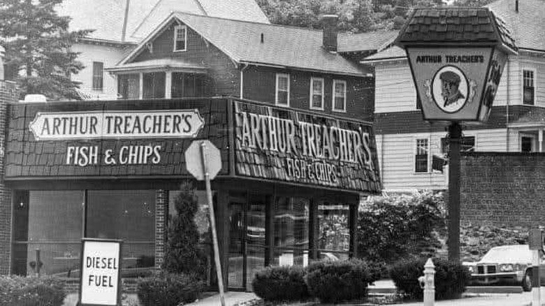Old photo of Arthur Treacher's Fish & Chips