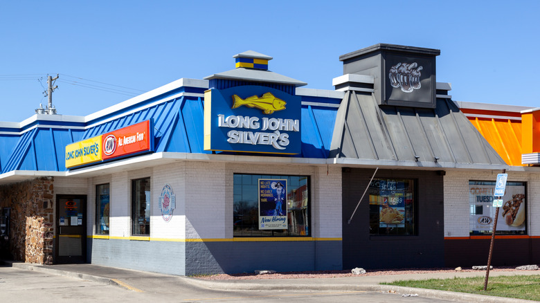 Long John Silver's restaurant