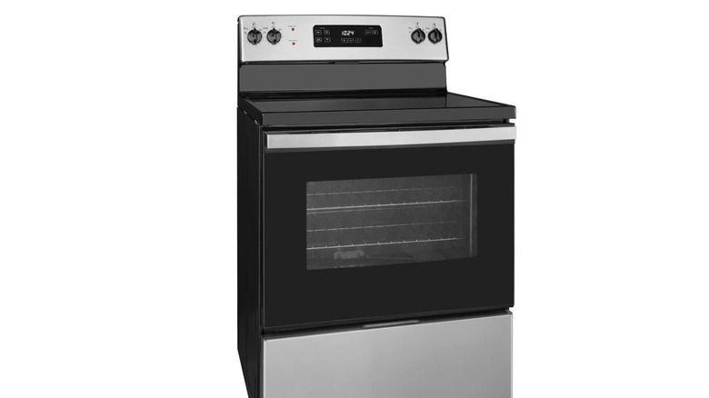 Insignia Freestanding Electric Range