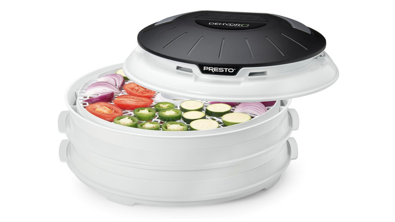 Presto 06300 Dehydro Electric Food Dehydrator