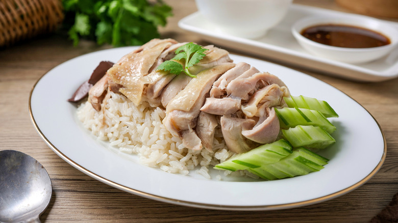 Poached Hainanese chicken rice with fresh cucumbers