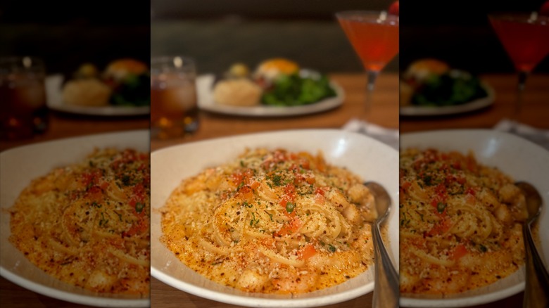 pasta with scallops, shrimps, and seasonings at Bonefish Grill