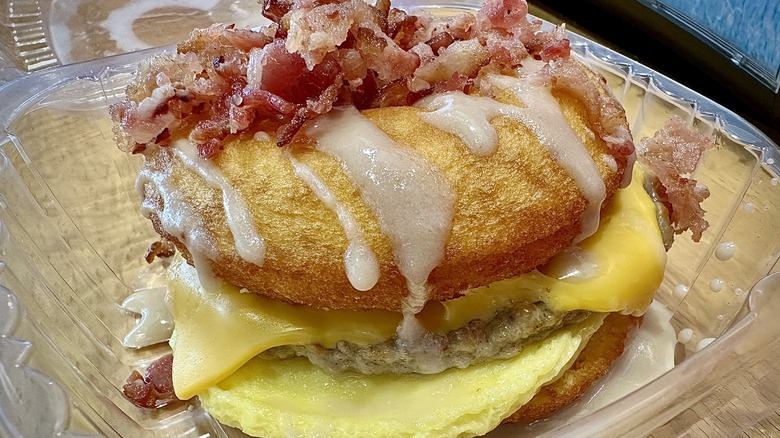 maple bacon donut breakfast sandwich with donuts as bun