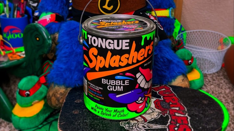 Tongue splashers bubble gum pain can in room with '90s nostalgia memorabilia
