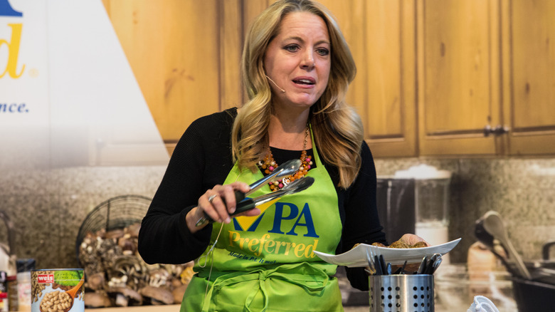 Melissa D'Arabian on the set of 