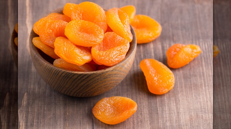 Dried apricots in a bowl