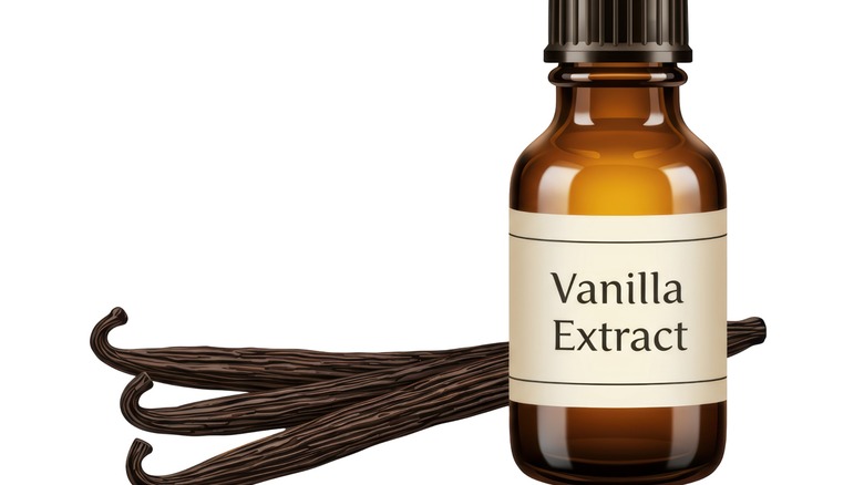 Vanilla Extract Bottle with Vanilla Beans