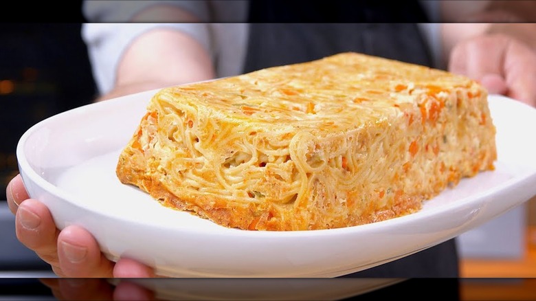 Spaghetti Aquitania on plate