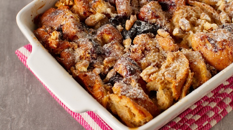 Bread pudding with nuts and berries