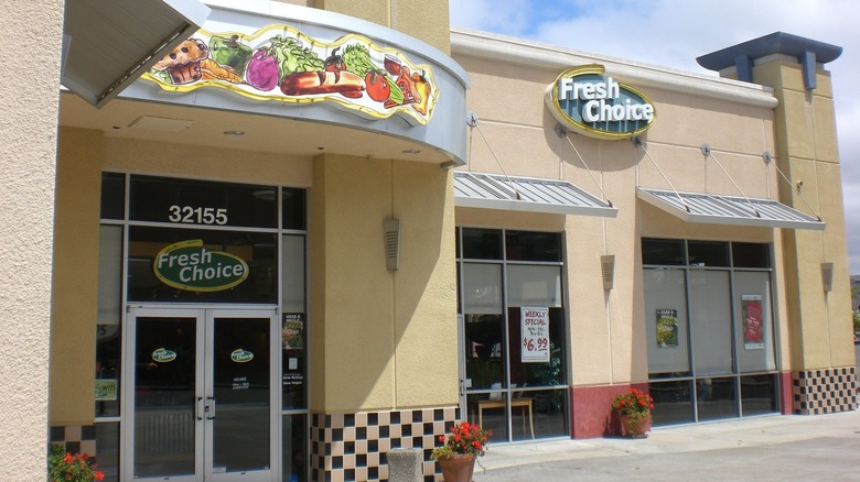 Fresh Choice restaurant exterior