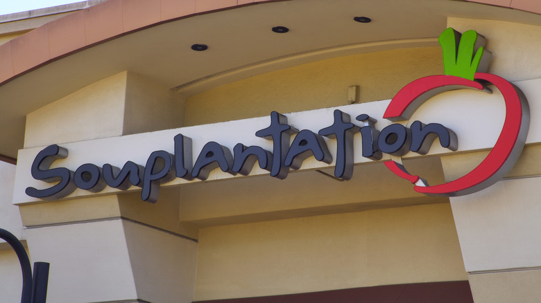 Souplantation exterior signage