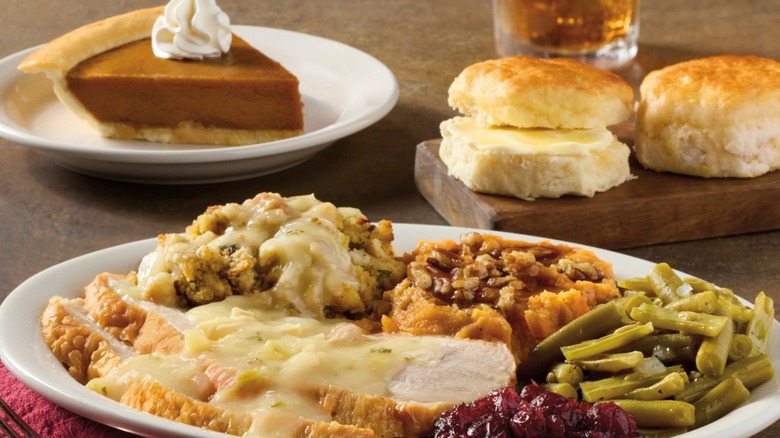 Thanksgiving foods from Cracker Barrel