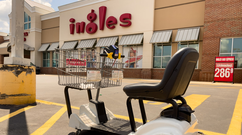 The exterior of an Ingles Market, with a mobility scooter in the foreground