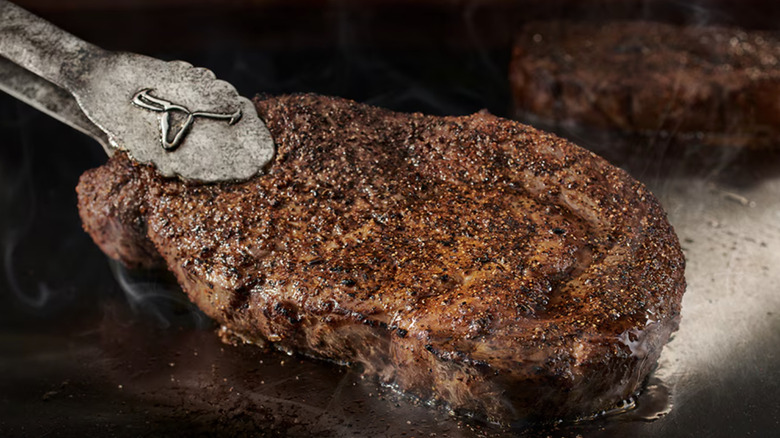 LongHorn Steakhouse steak