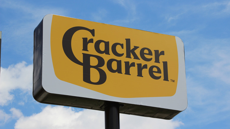 Updated Exterior of Cracker Barrel restaurant in Lakeland, Florida