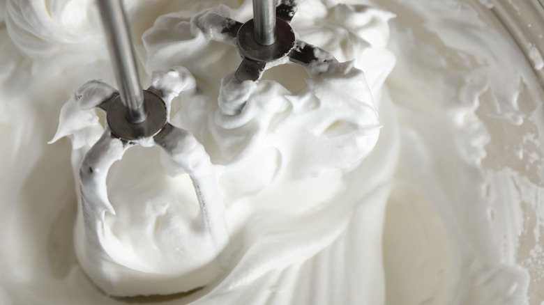 Mixer blades in whipping cream