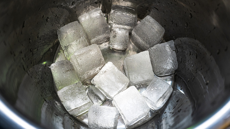 Metal bowl filled with ice