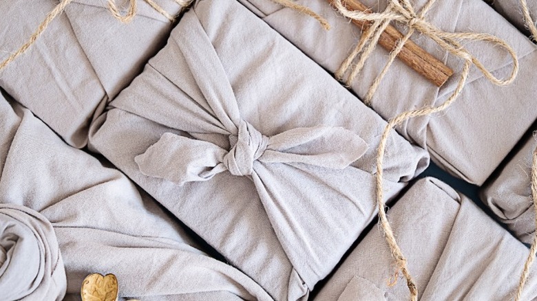 furoshiki wrapped items