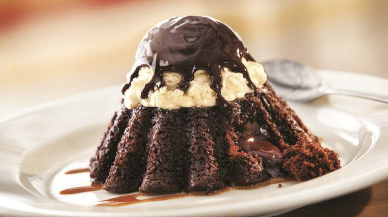 Chili's Grill & Bar Molten Chocolate Cake