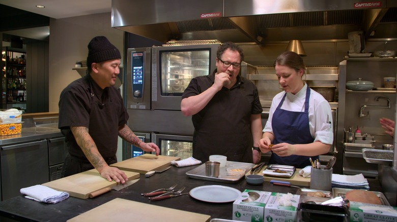 Roy Choi, Jon Favreau and Jessica Largey in The Chef Show