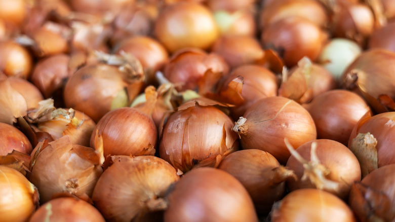 Yellow onions