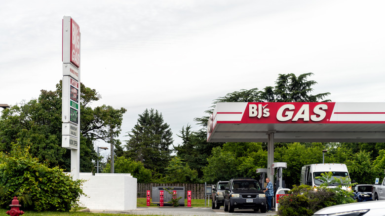 BJ's gas station, day