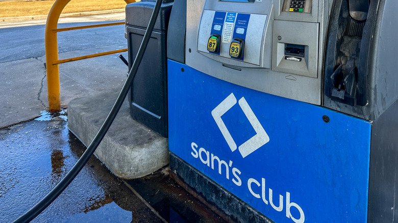 Gas pump at Sam's Club