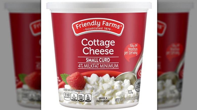 A tub of high protein Friendly Farms cottage cheese from Aldi