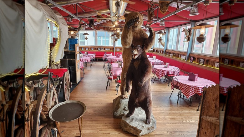 Taxidermied bears stand in the middle of Buckhorn Exchange restaurant.