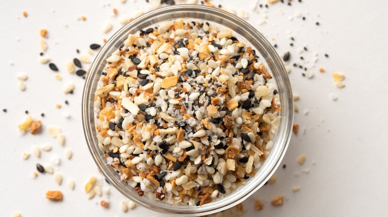 Everything bagel seasoning in a small glass ramekin