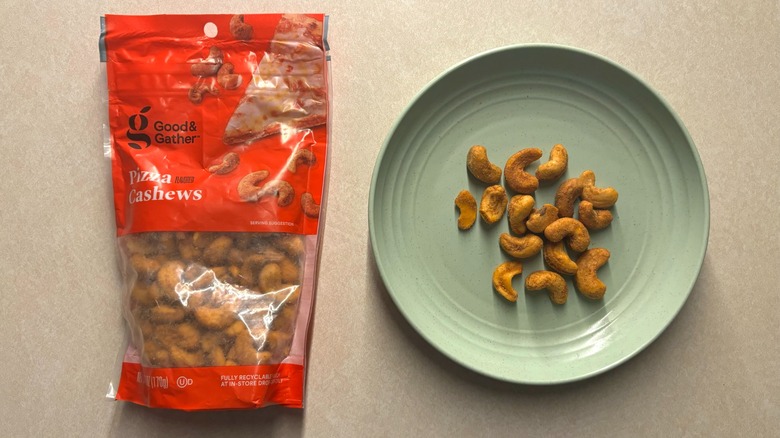 Good & Gather Pizza-Flavored Cashews and box