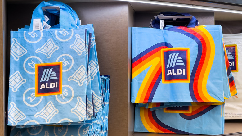 Reusable Aldis grocery bags