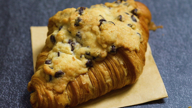 crookie on a paper square with gray background