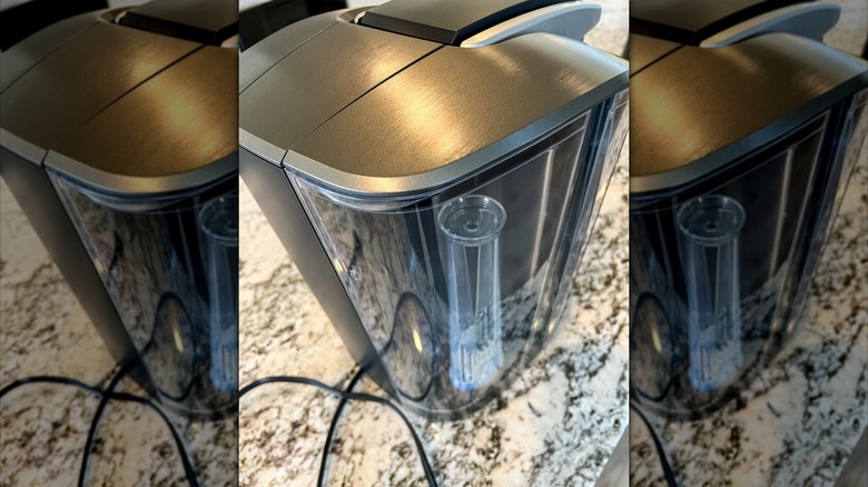 Keurig water reservoir