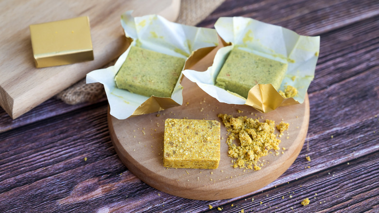 Bouillon cubes