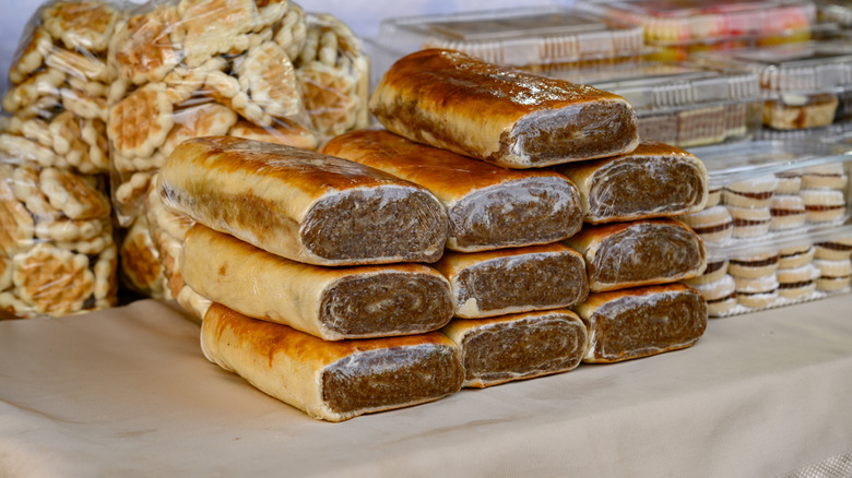 Nut rolls for sale