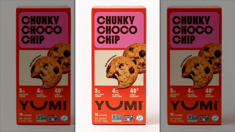 Product photo of box of yumi chunky choco chip cookies
