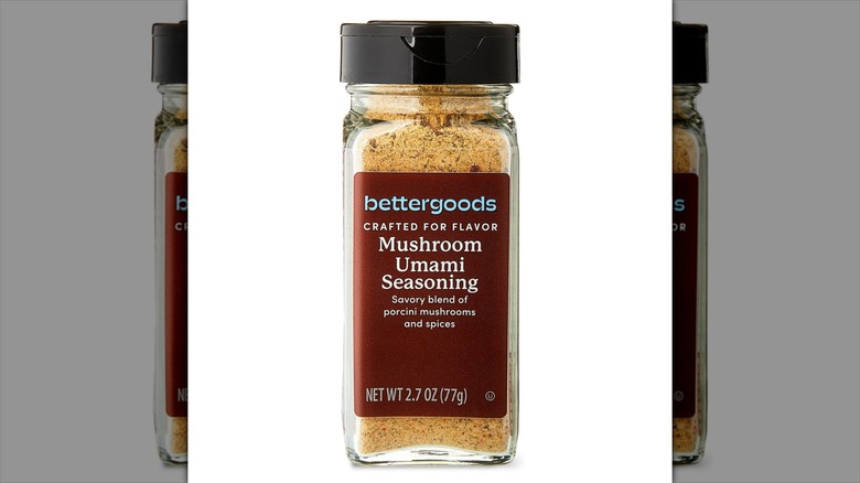 Seasoning shaker of Walmart Bettergoods brand Mushroom Umami Seasoning