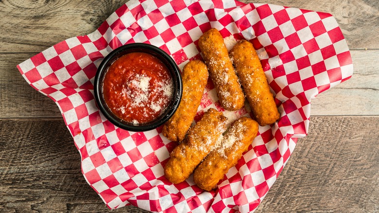 A basket of mozzarella sticks