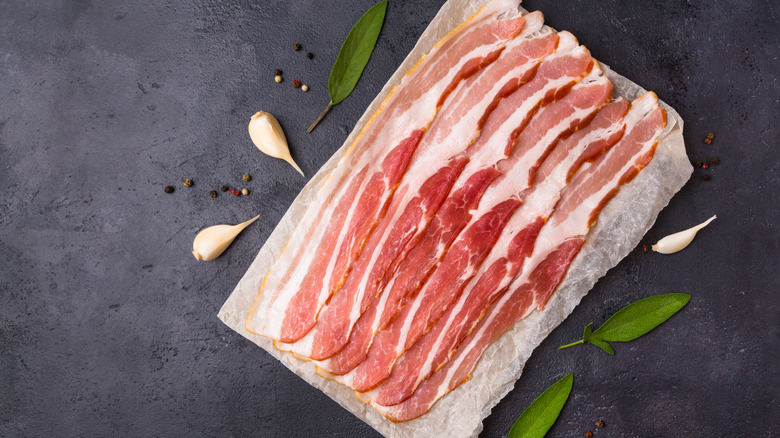 Raw bacon slices