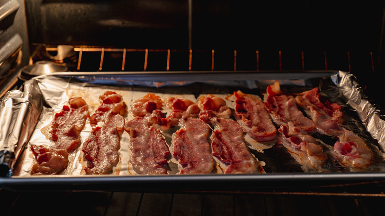 Cooking bacon in the oven
