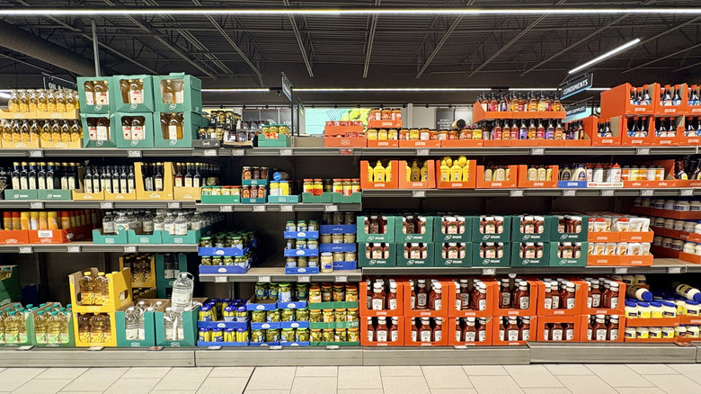 Condiment aisle at Aldi