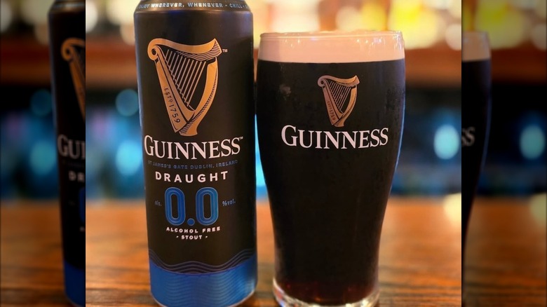 Guinness 0.0 in glass and can