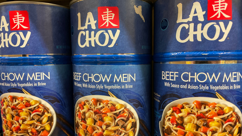 Cans of La Choy chow mein