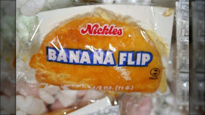 Nickles Banana Flip snack cake